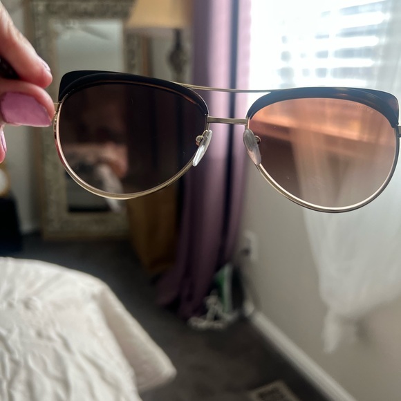 BVLGARI Sunglasses - Picture 10 of 14